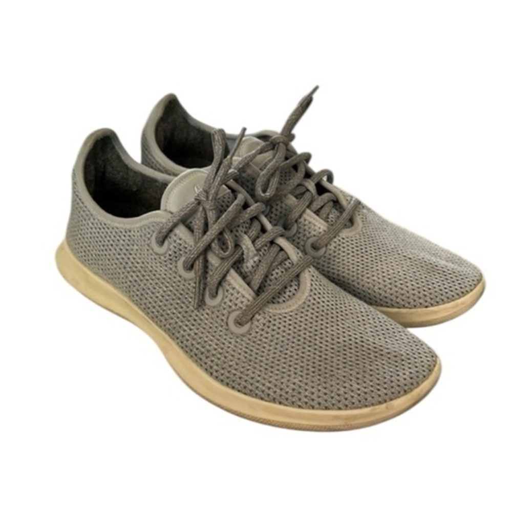 Allbirds Tree Runners size 9 mens baby blue